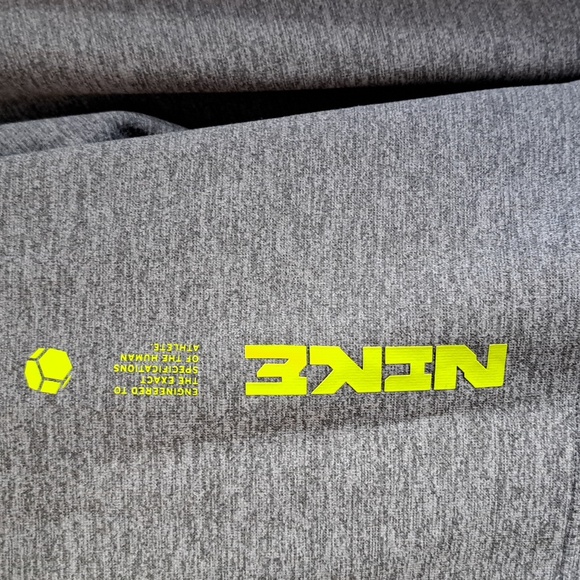 Grey hoodie - Picture 3 of 5